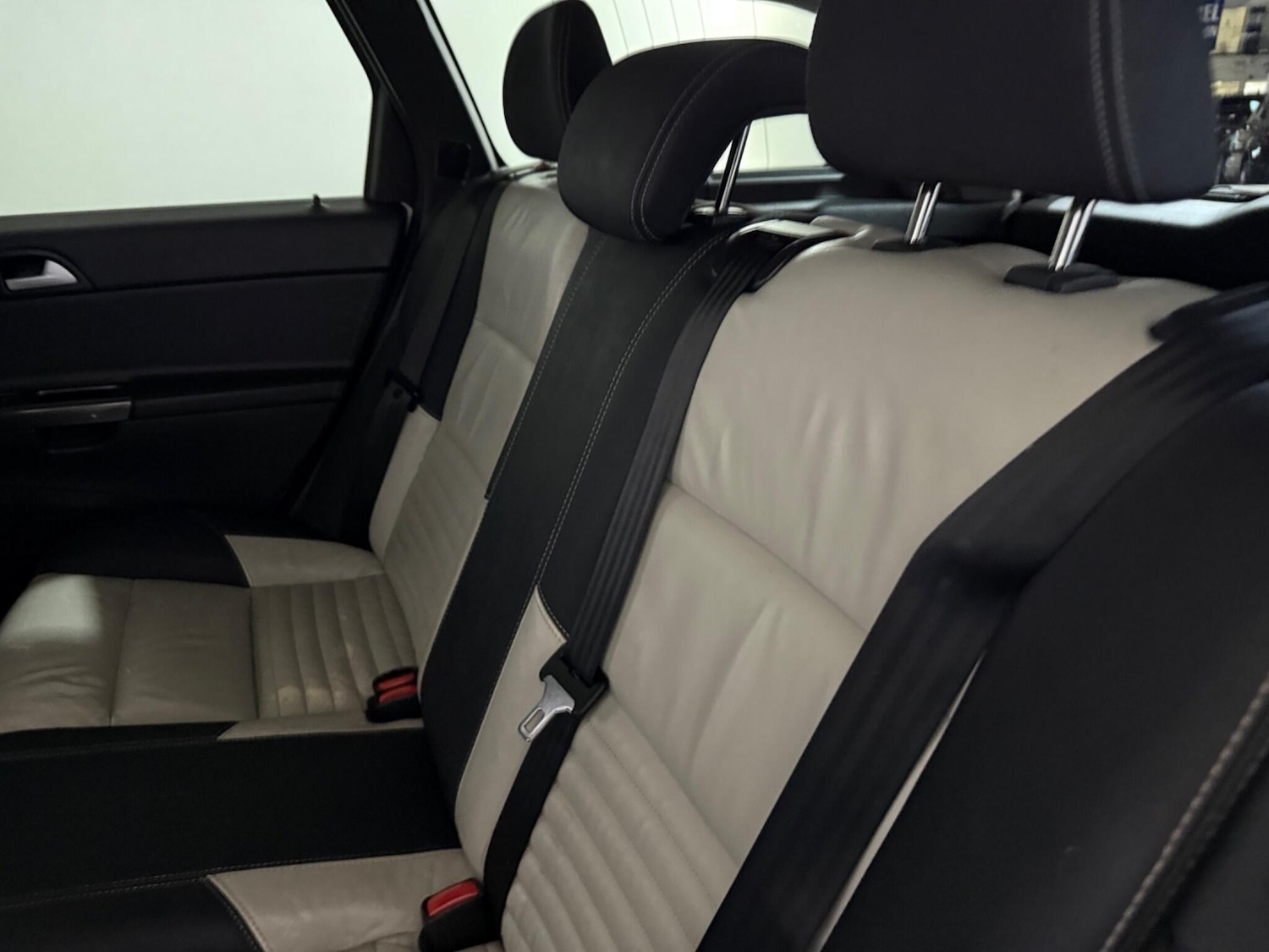 Used Volvo V50 2012 for sale - 76409584: Photo 58