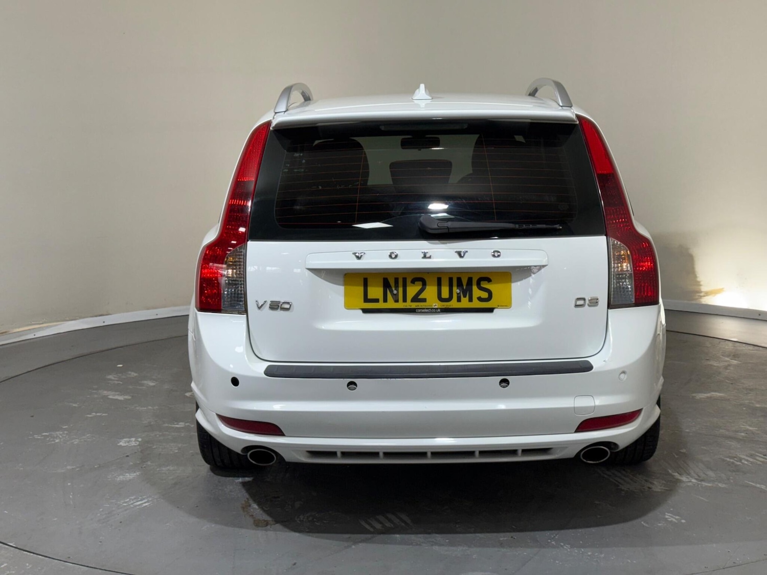 Used Volvo V50 2012 for sale - 76409584: Photo 6