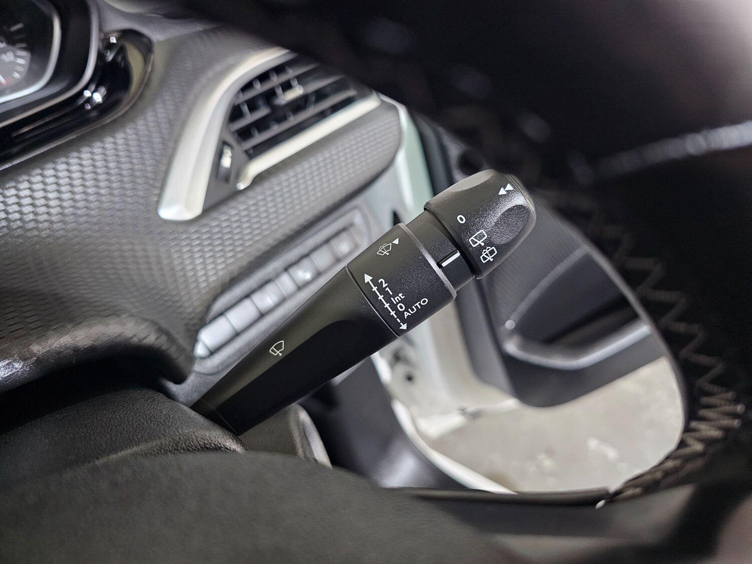 Used Peugeot 208 2019 for sale - 76549463: Photo 39