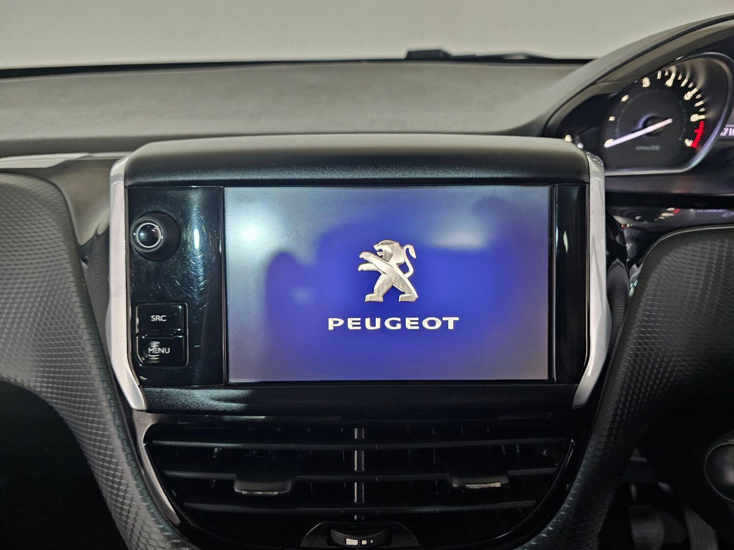 Used Peugeot 208 2019 for sale - 76549463: Photo 41