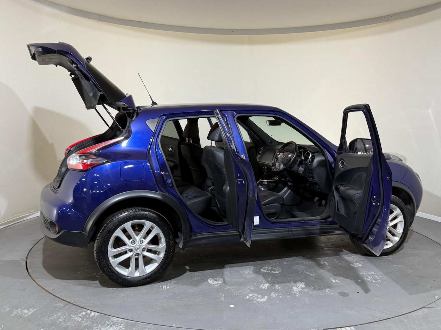 Used Nissan Juke 2017 for sale - 76349573: Photo 14