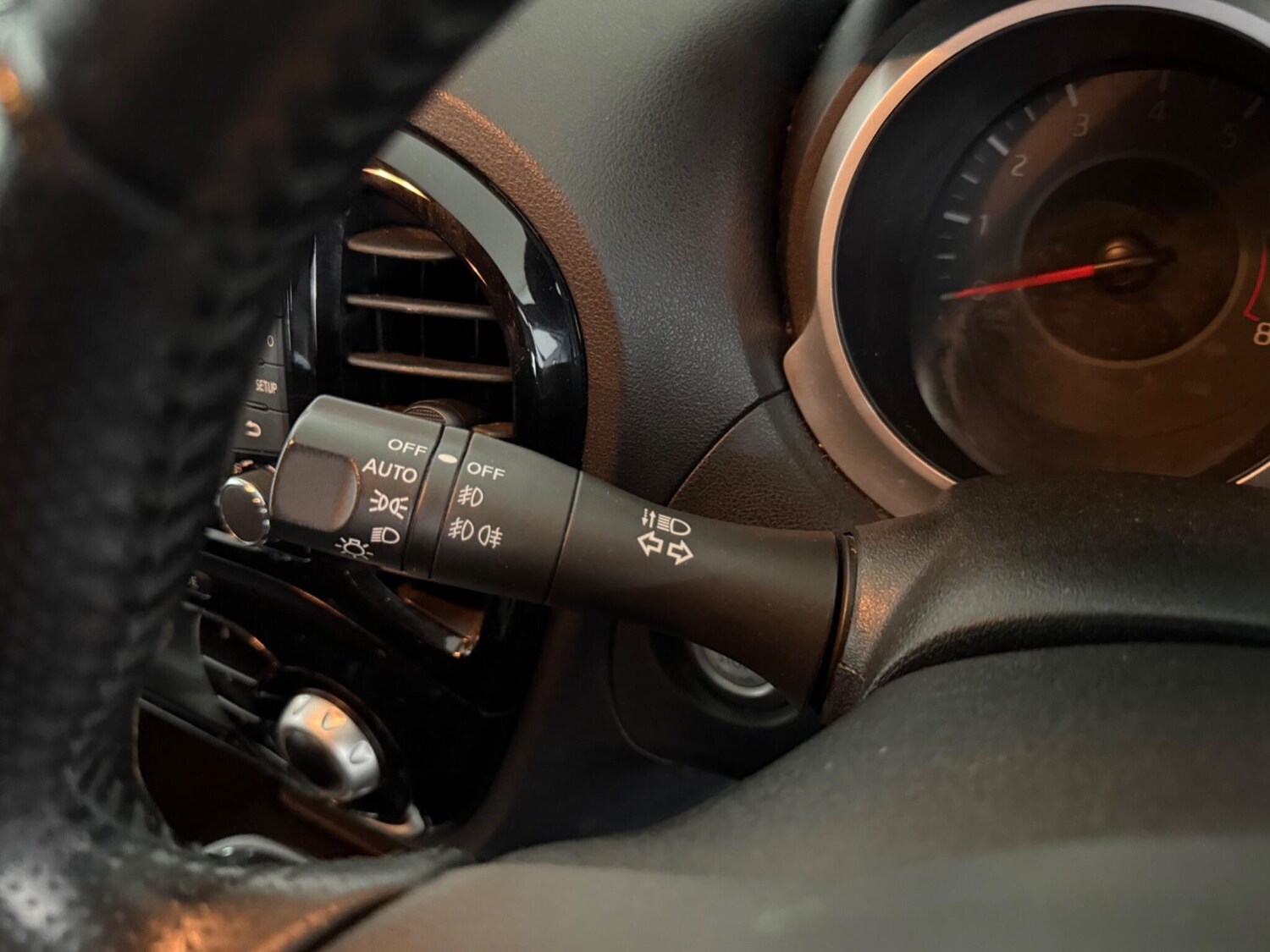 Used Nissan Juke 2017 for sale - 76349573: Photo 30