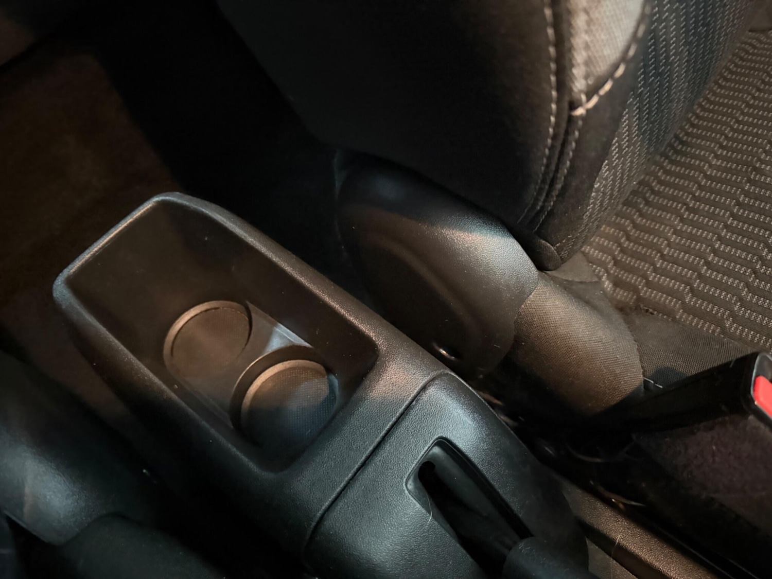 Used Peugeot 208 2016 for sale - 76409208: Photo 43