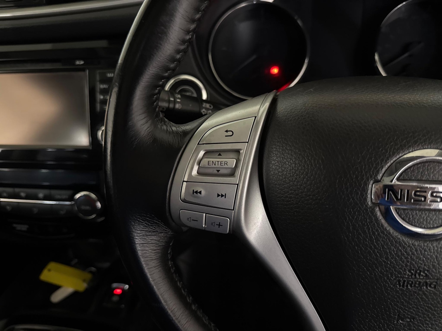 Used Nissan X-Trail 2015 for sale - 76408818: Photo 31