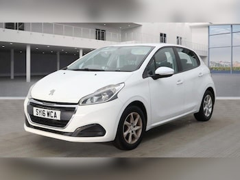 Used Peugeot 208 2016 for sale - 77238175: Photo