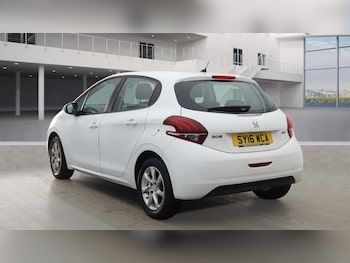Used Peugeot 208 2016 for sale - 77238175: Photo