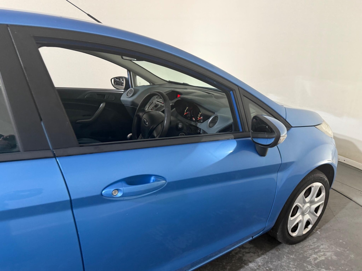 Used Ford Fiesta 2010 for sale - 77016782: Photo 16