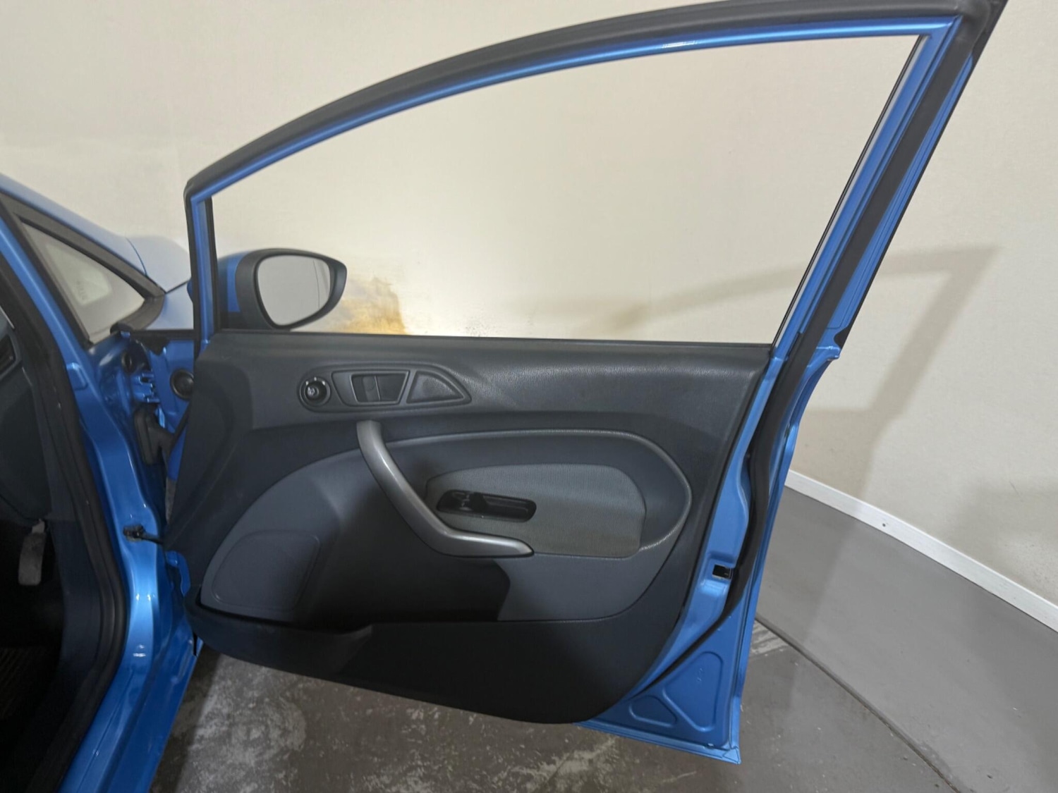 Used Ford Fiesta 2010 for sale - 77016782: Photo 20