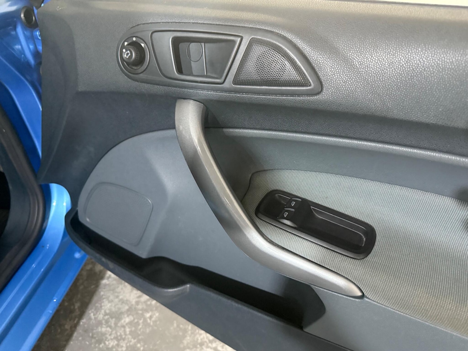 Used Ford Fiesta 2010 for sale - 77016782: Photo 21