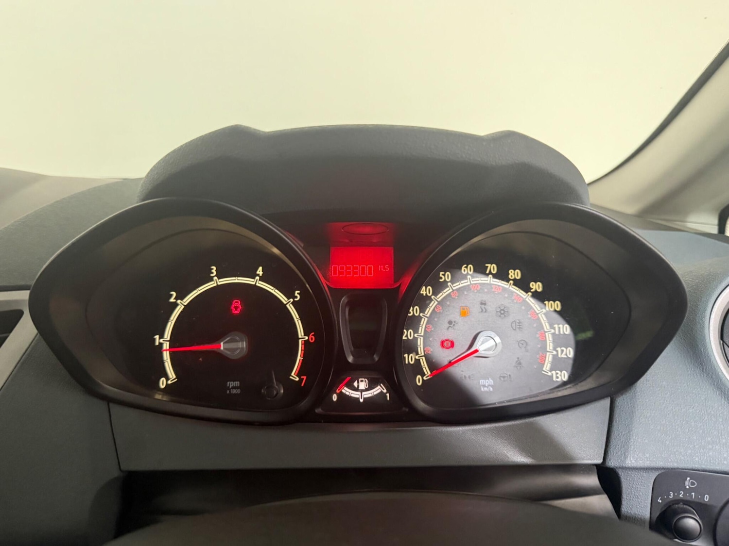 Used Ford Fiesta 2010 for sale - 77016782: Photo 33