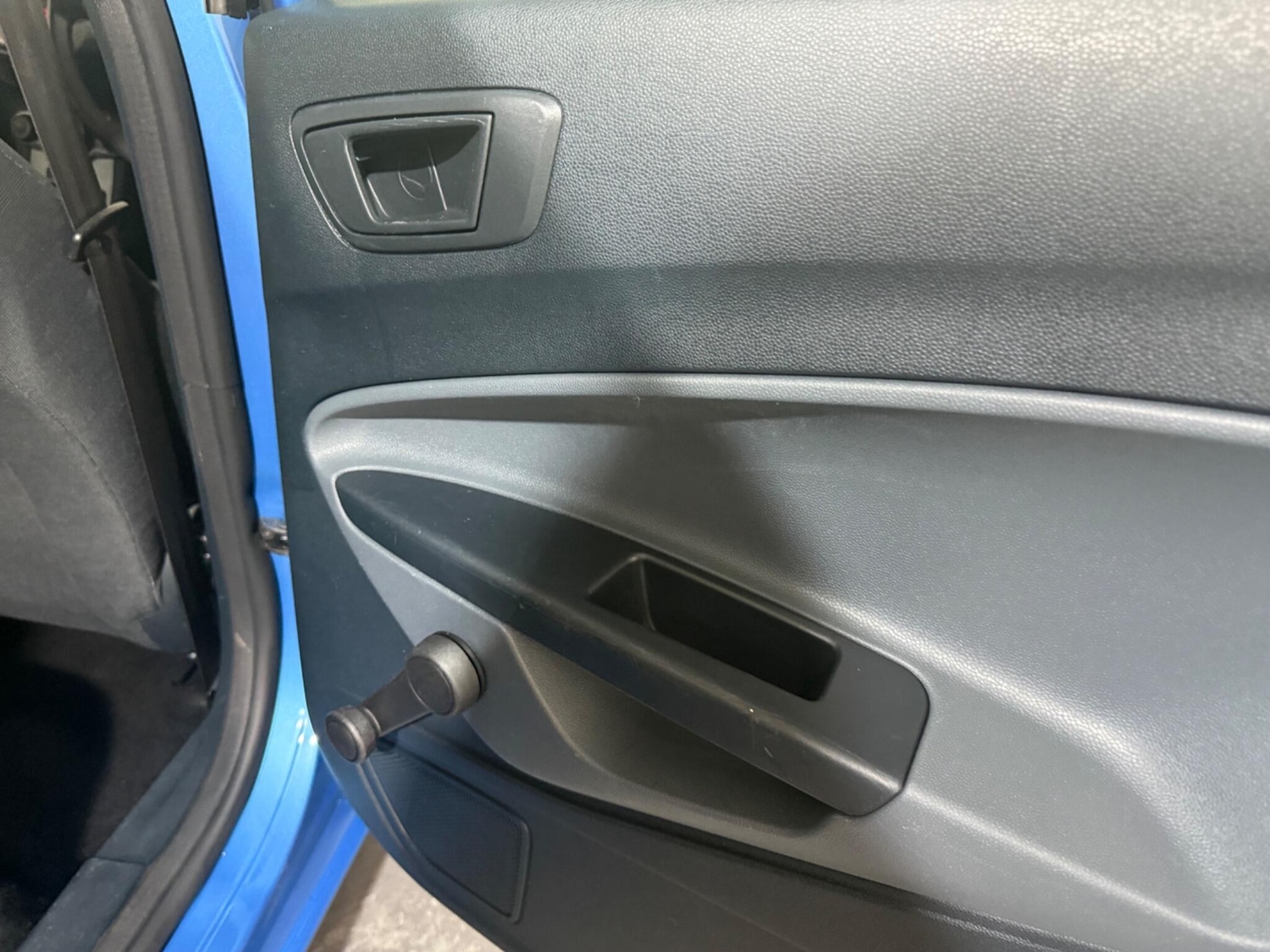 Used Ford Fiesta 2010 for sale - 77016782: Photo 42