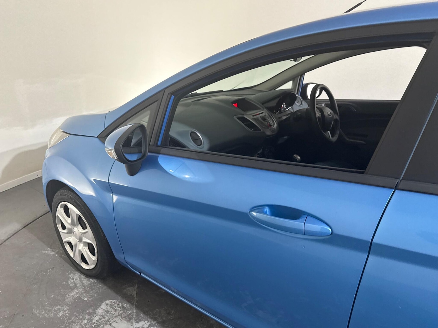 Used Ford Fiesta 2010 for sale - 77016782: Photo 51