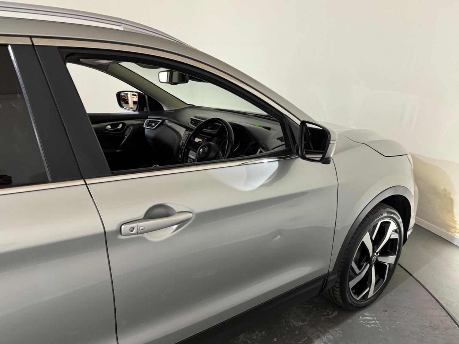 Used Nissan Qashqai 2018 for sale - 76644647: Photo 16