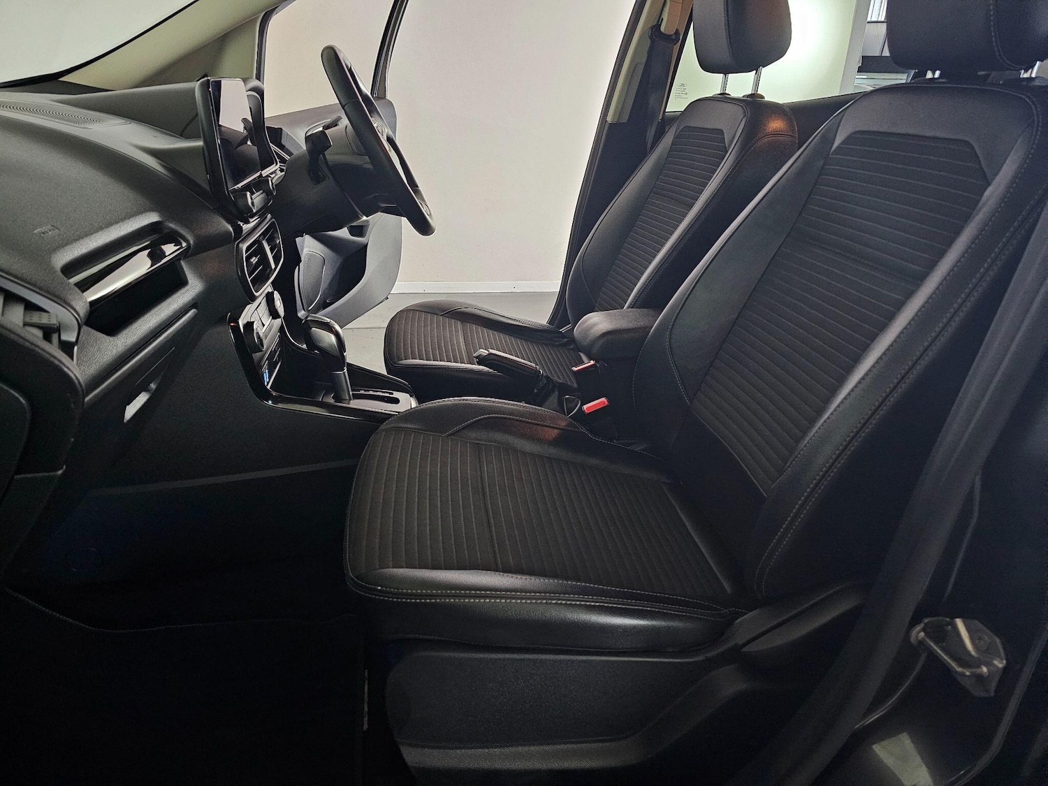 Used Ford Ecosport 2019 for sale - 76409377: Photo 28