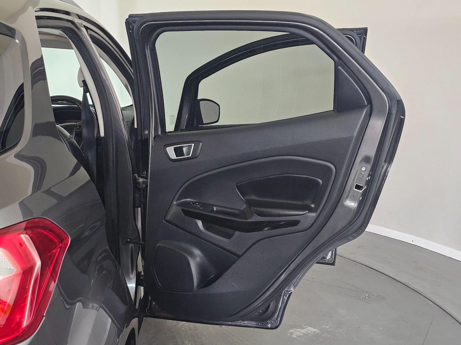 Used Ford Ecosport 2019 for sale - 76409377: Photo 29