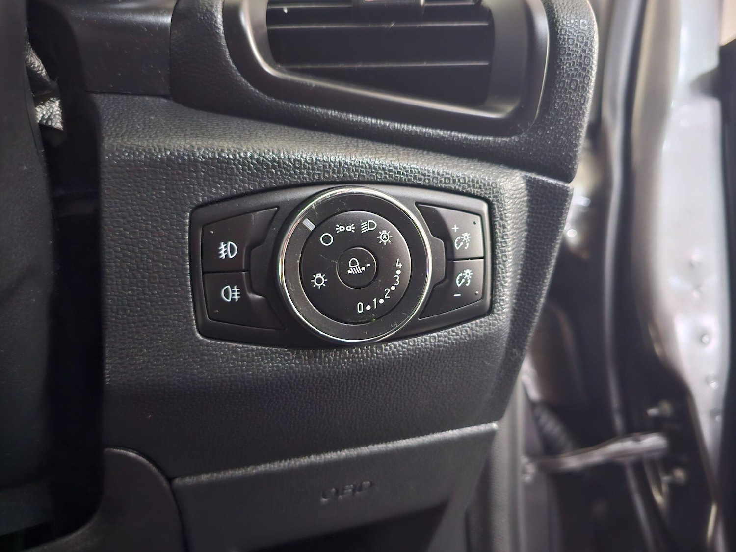 Used Ford Ecosport 2019 for sale - 76409377: Photo 43