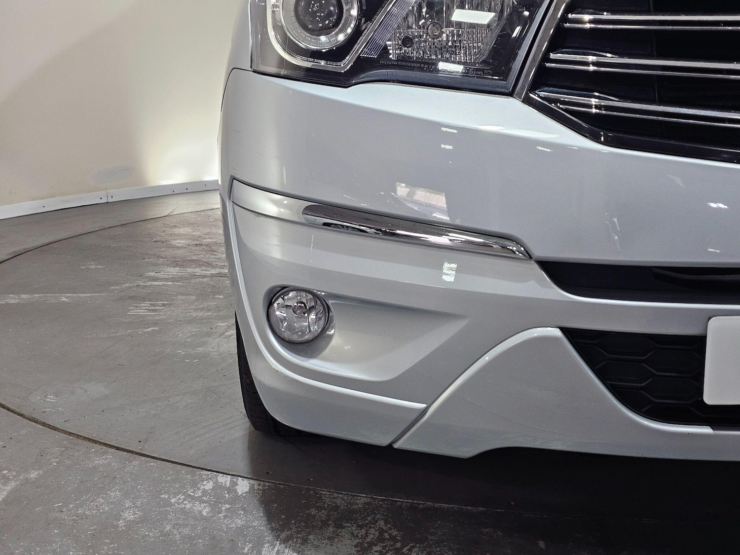 Used Ssangyong Turismo 2014 for sale - 76409368: Photo 16