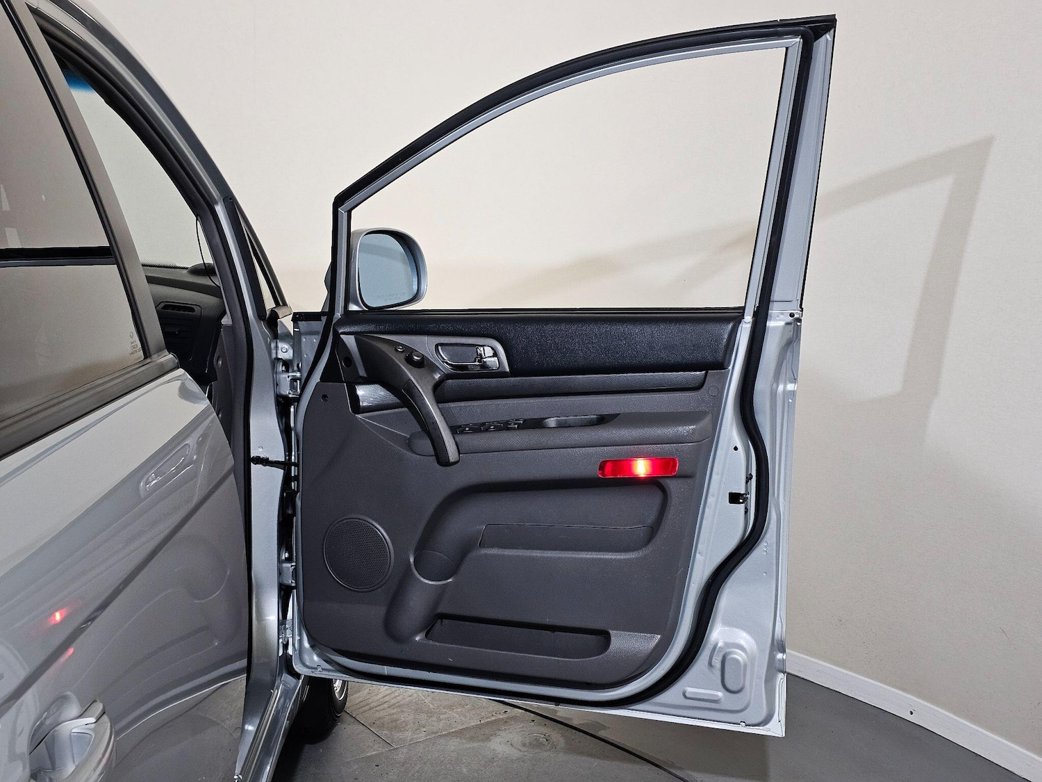 Used Ssangyong Turismo 2014 for sale - 76409368: Photo 21