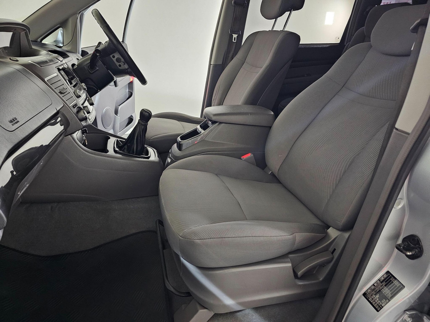 Used Ssangyong Turismo 2014 for sale - 76409368: Photo 26