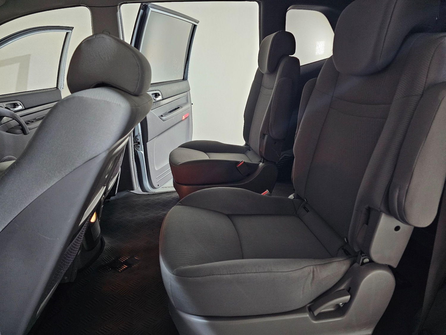 Used Ssangyong Turismo 2014 for sale - 76409368: Photo 32