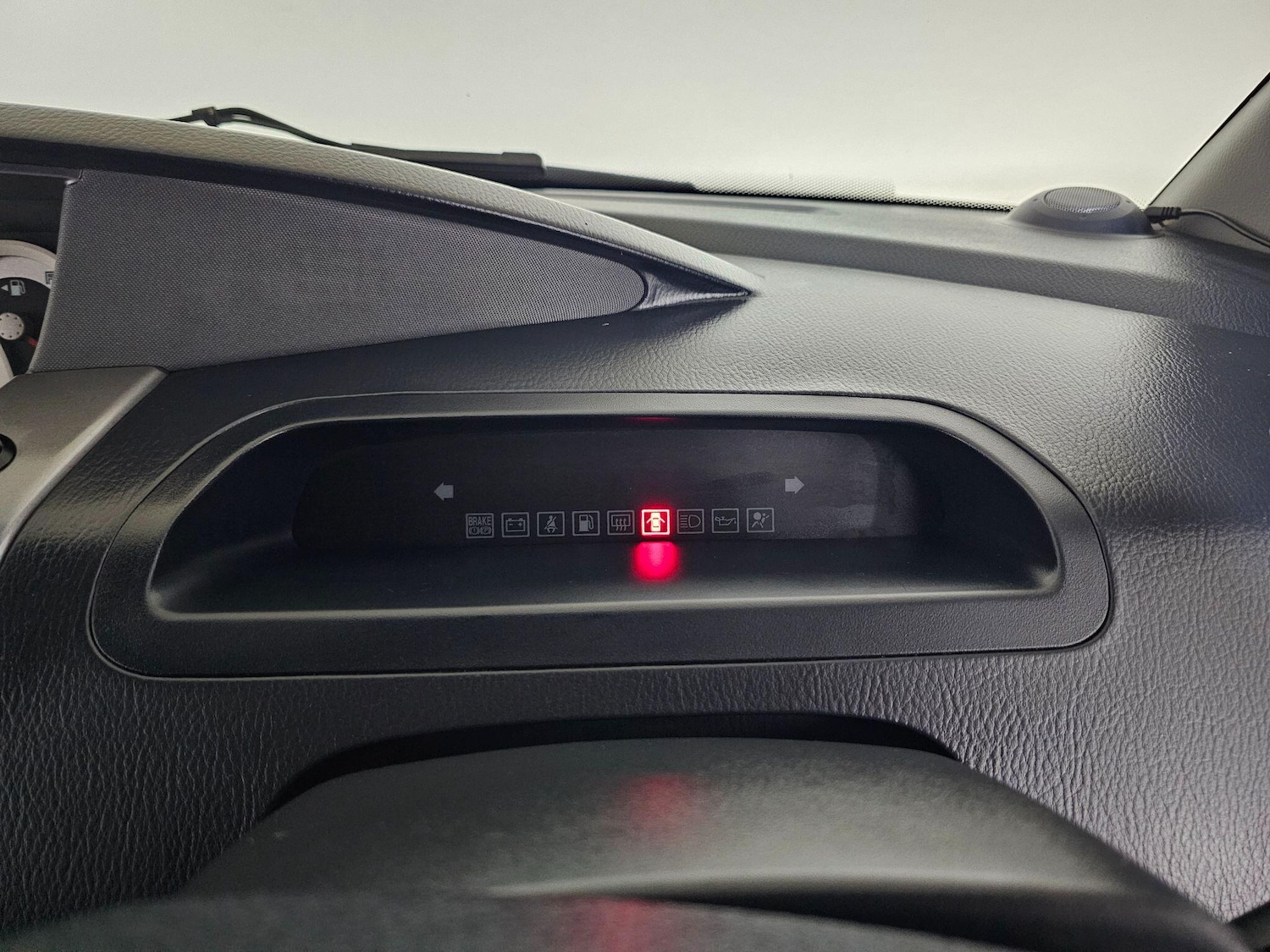 Used Ssangyong Turismo 2014 for sale - 76409368: Photo 40