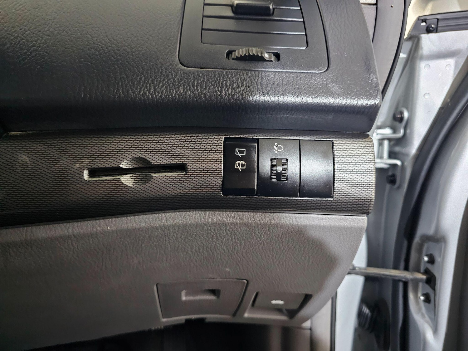 Used Ssangyong Turismo 2014 for sale - 76409368: Photo 41