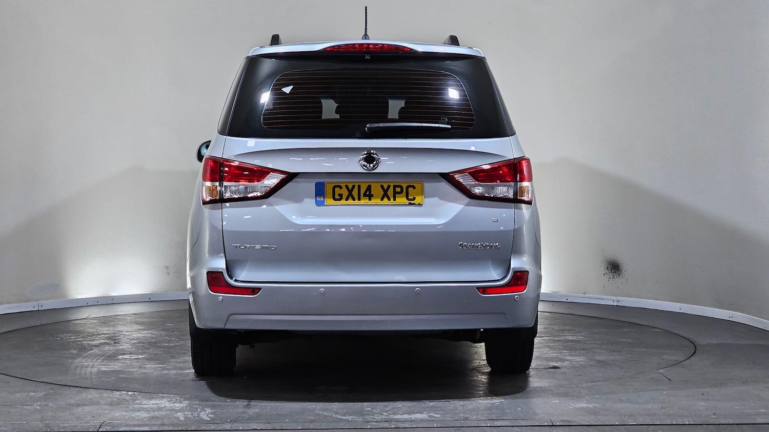 Used Ssangyong Turismo 2014 for sale - 76409368: Photo 8