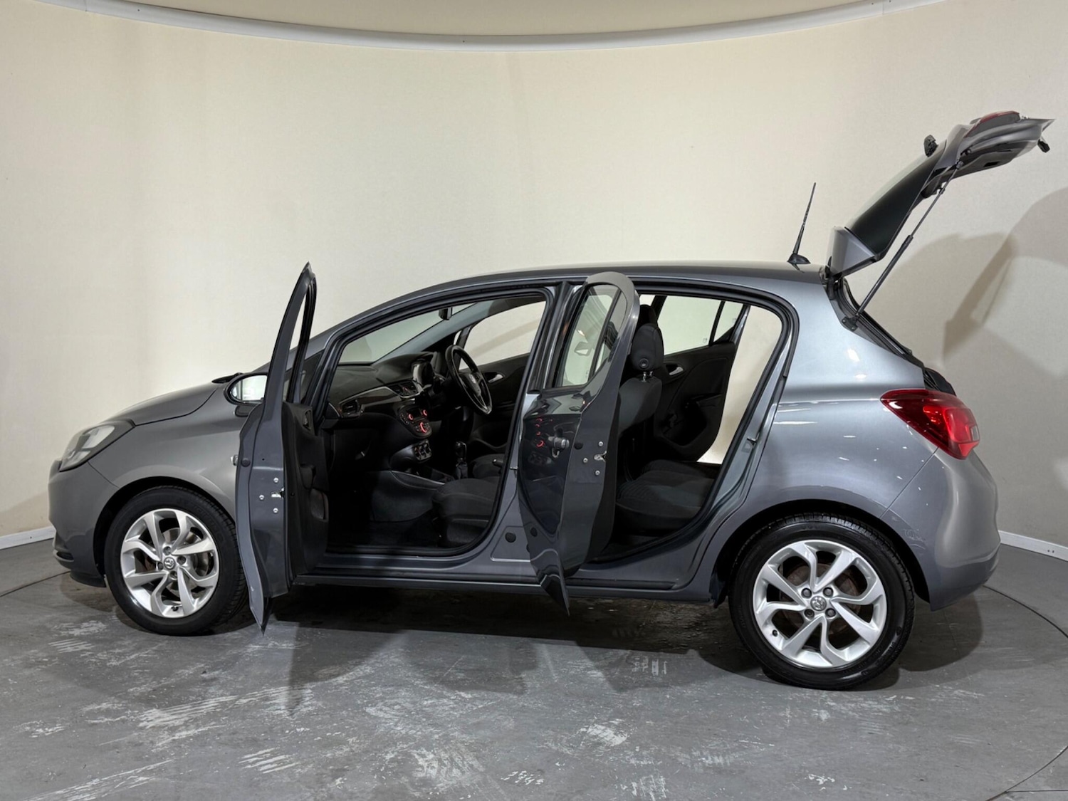 Used Vauxhall Corsa 2015 for sale - 76898670: Photo 11