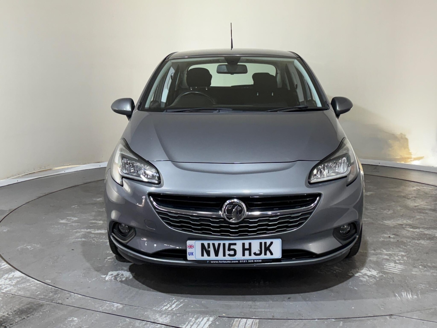 Used Vauxhall Corsa 2015 for sale - 76898670: Photo 2