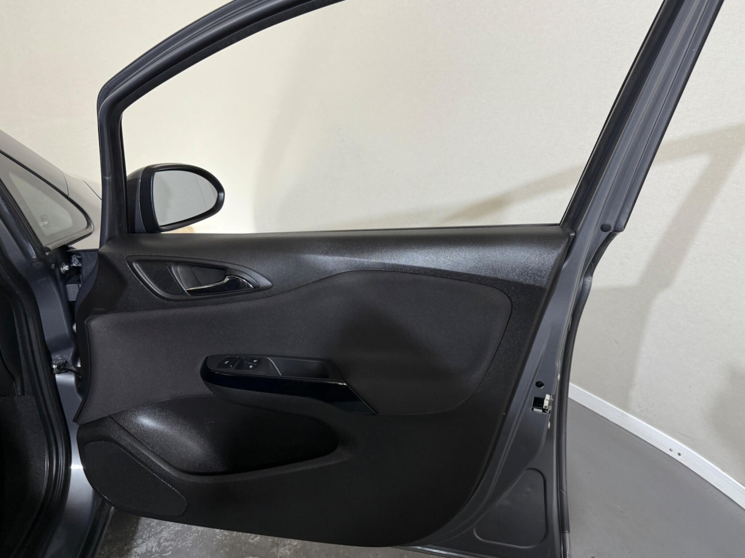 Used Vauxhall Corsa 2015 for sale - 76898670: Photo 20