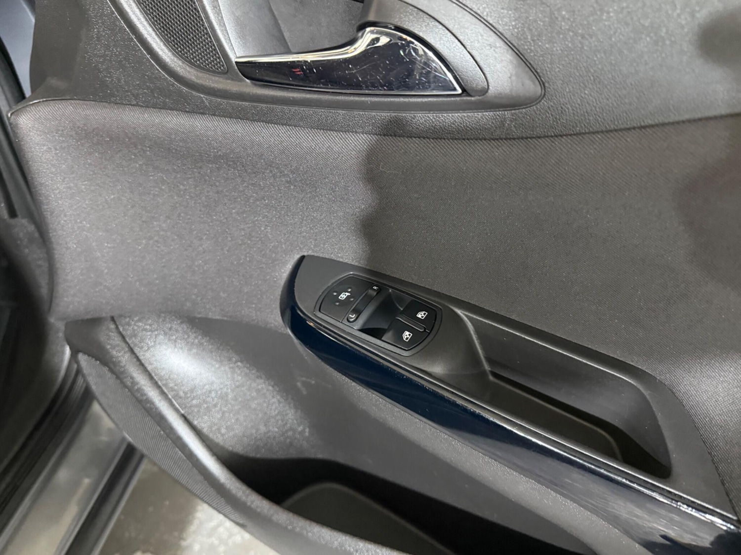 Used Vauxhall Corsa 2015 for sale - 76898670: Photo 21