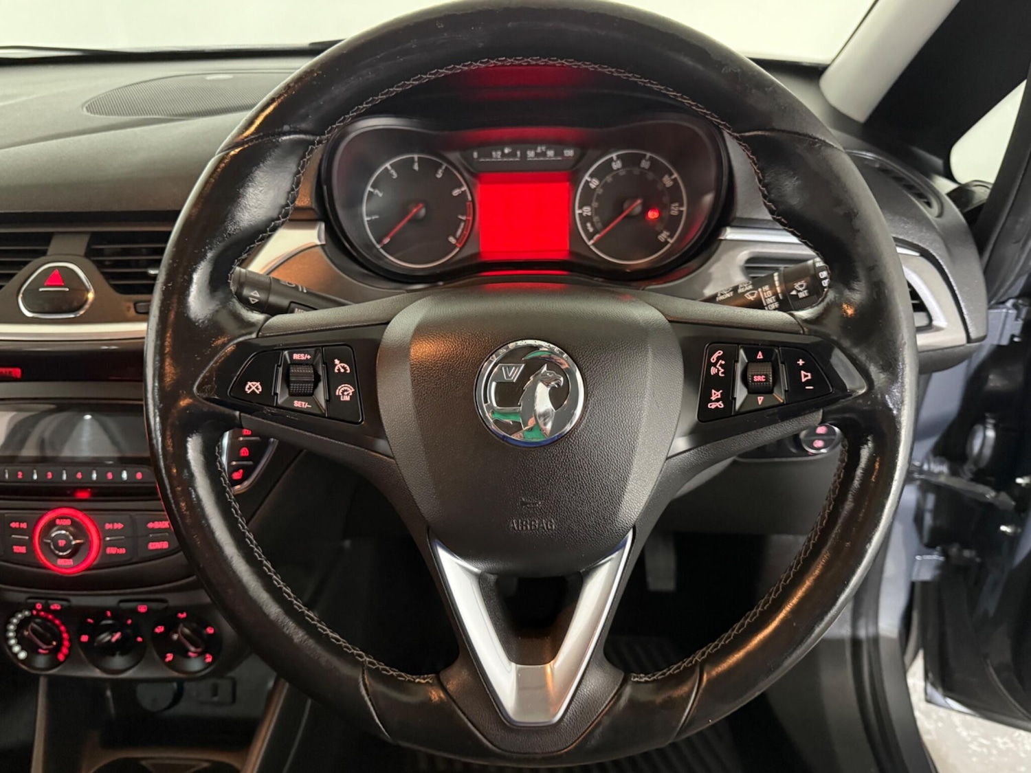 Used Vauxhall Corsa 2015 for sale - 76898670: Photo 26