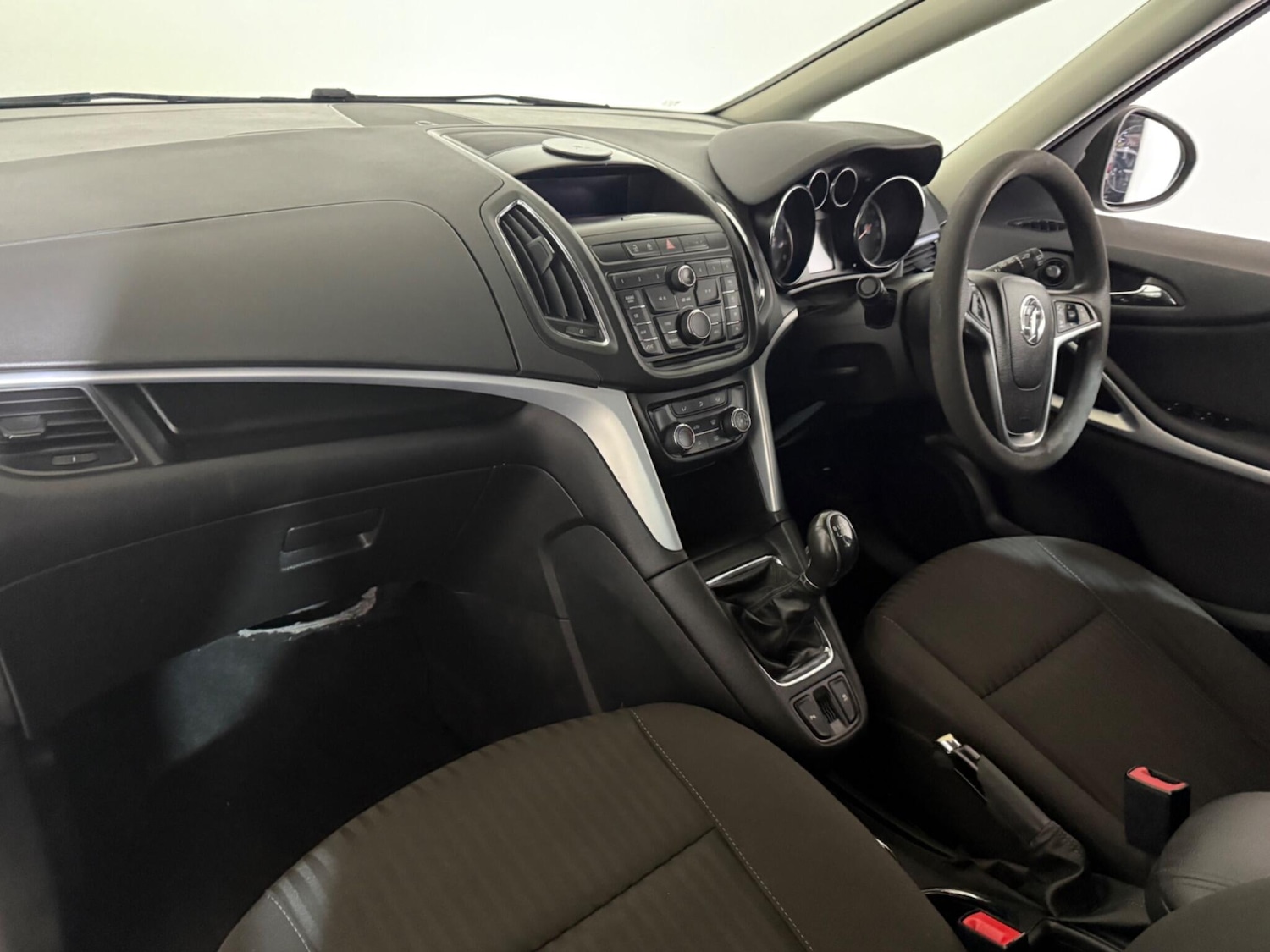 Used Vauxhall Zafira 2013 for sale - 77016377: Photo 65