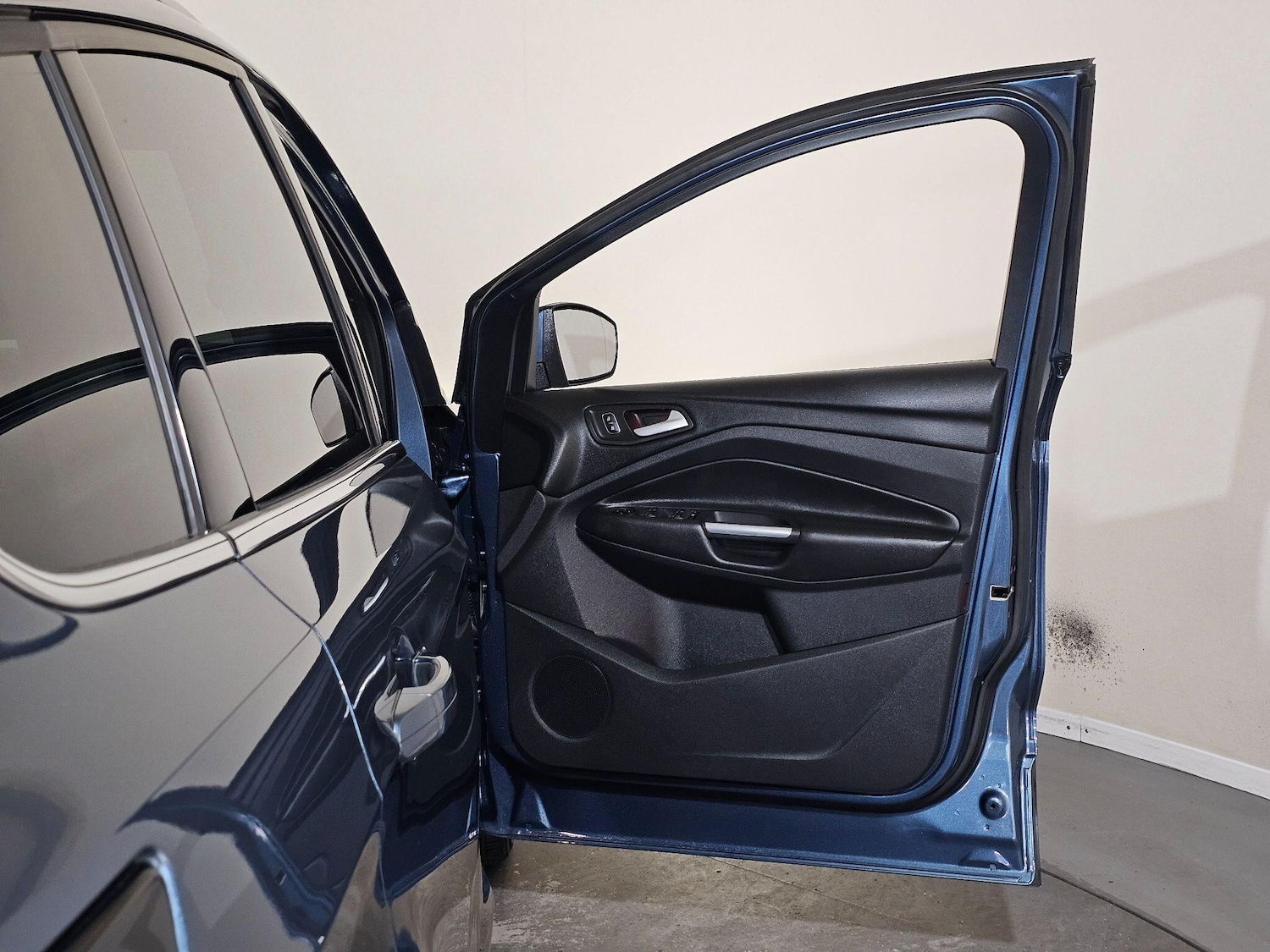 Used Ford Kuga 2019 for sale - 77131725: Photo 21