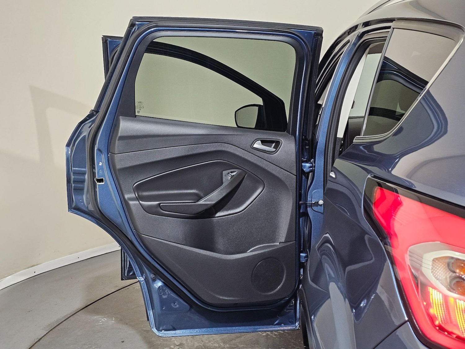 Used Ford Kuga 2019 for sale - 77131725: Photo 24