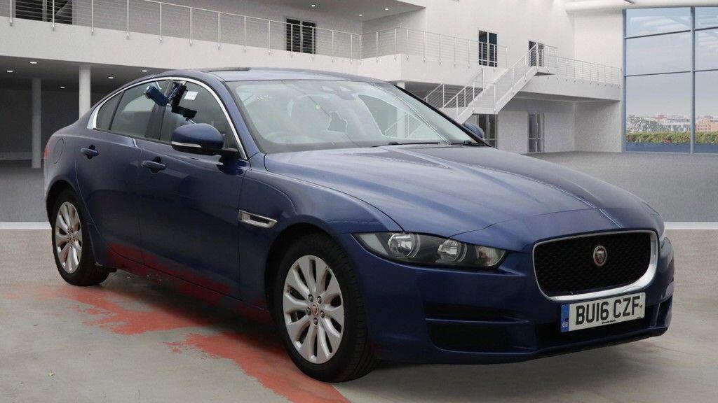 Used Jaguar XE 2016 for sale - 76409389: Photo 1