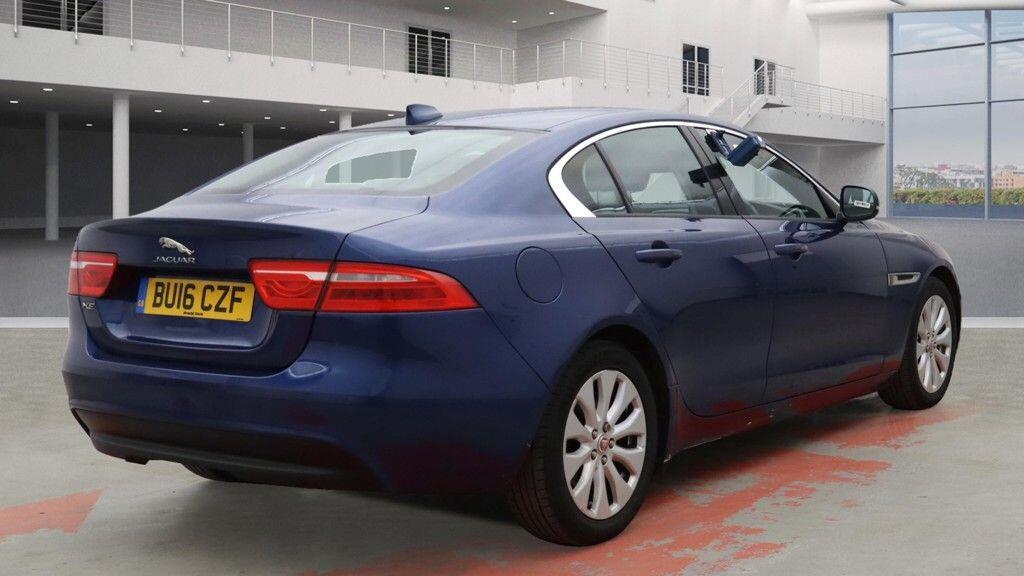 Used Jaguar XE 2016 for sale - 76409389: Photo 7