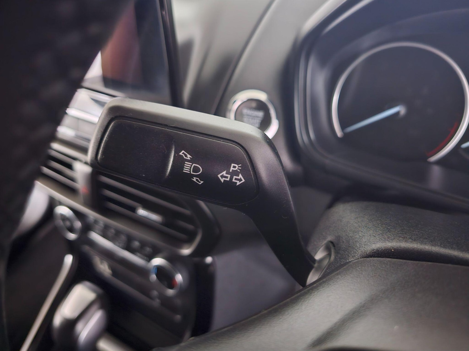 Used Ford Ecosport 2019 for sale - 76993705: Photo 41