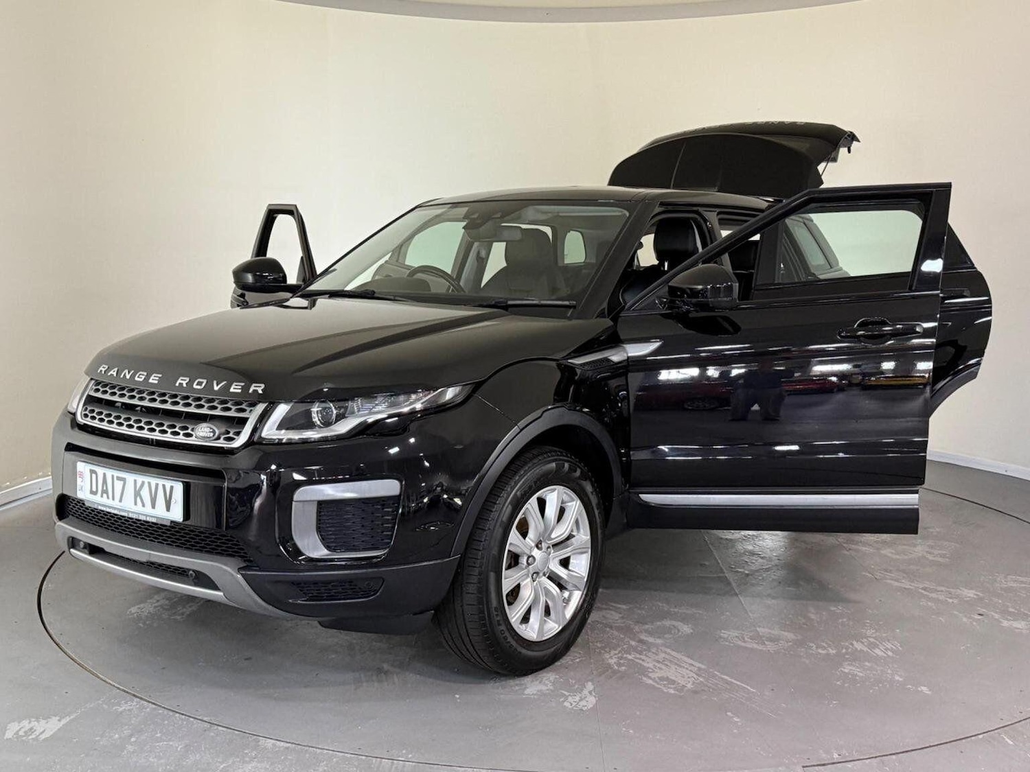 Used Land Rover Range Rover Evoque 2017 for sale - 76658636: Photo 13