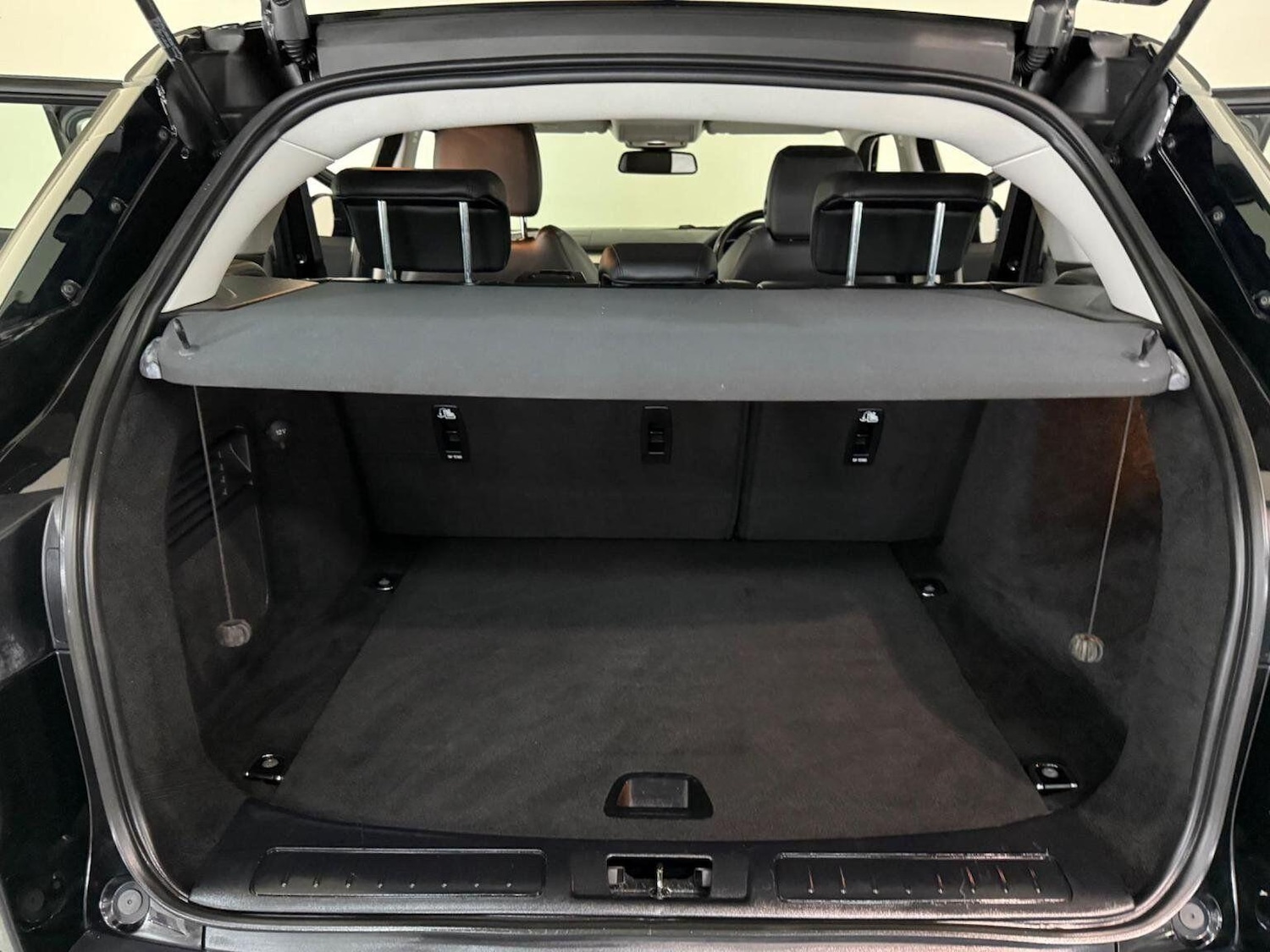 Used Land Rover Range Rover Evoque 2017 for sale - 76658636: Photo 16