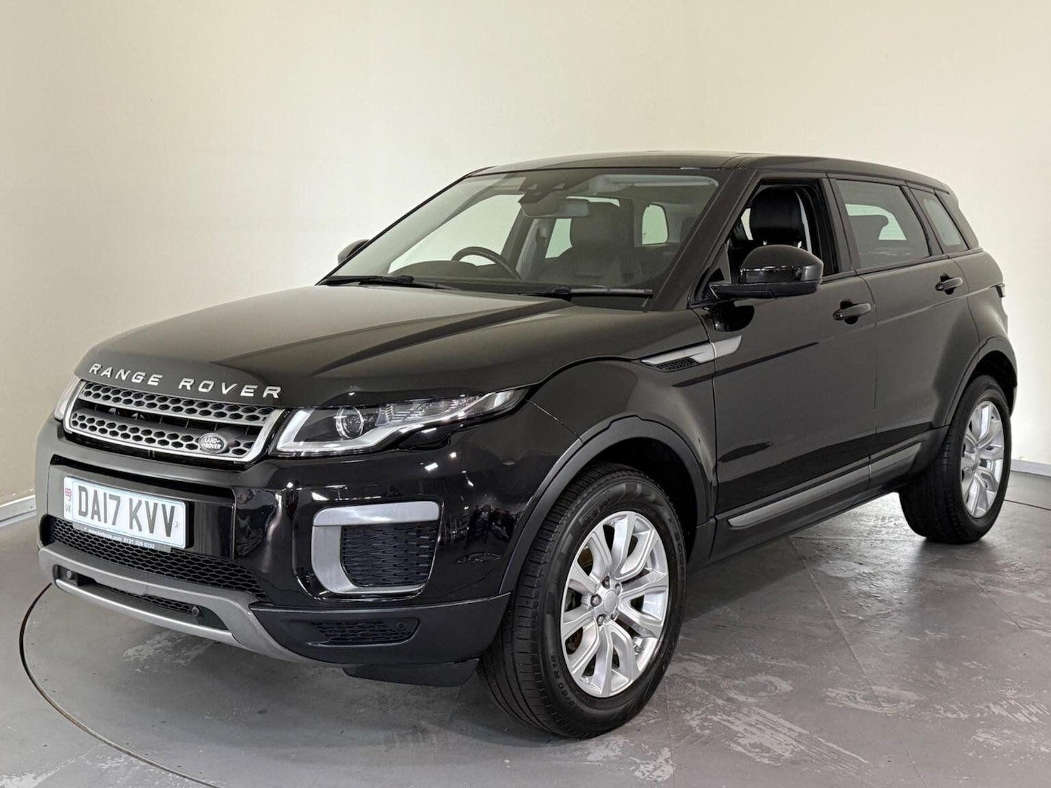 Used Land Rover Range Rover Evoque 2017 for sale - 76658636: Photo 6