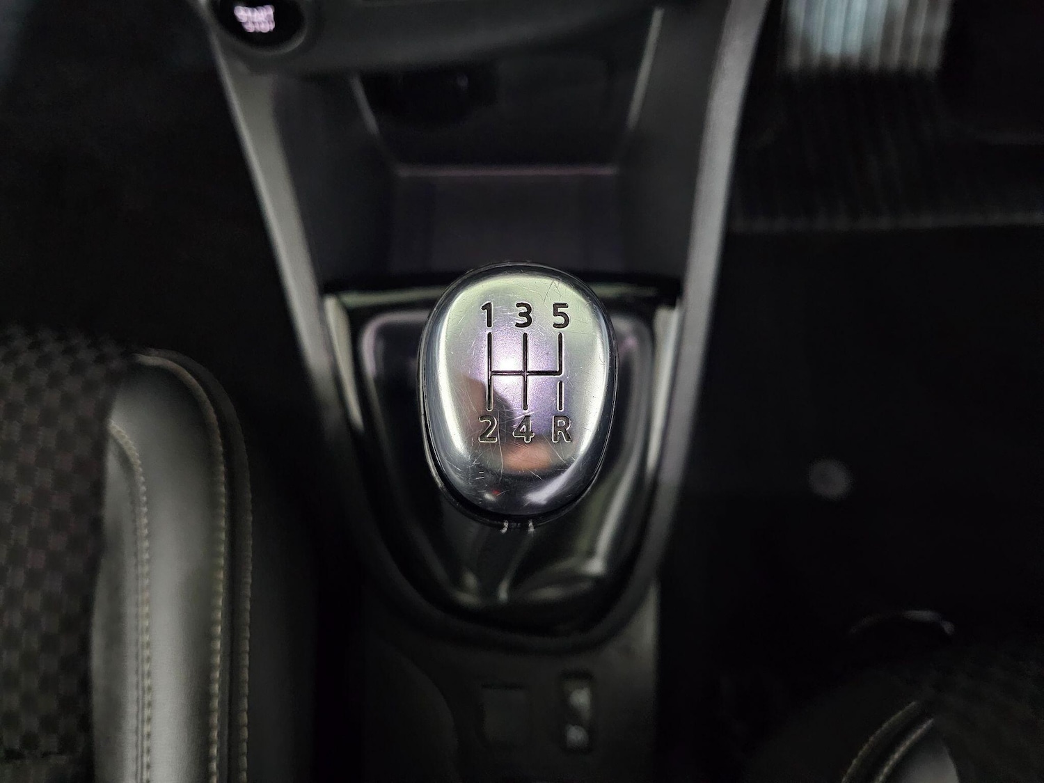 Used Renault Clio 2018 for sale - 76433238: Photo 44