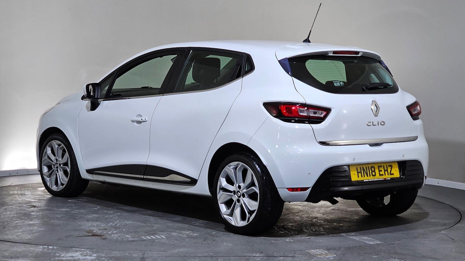Used Renault Clio 2018 for sale - 76433238: Photo 9