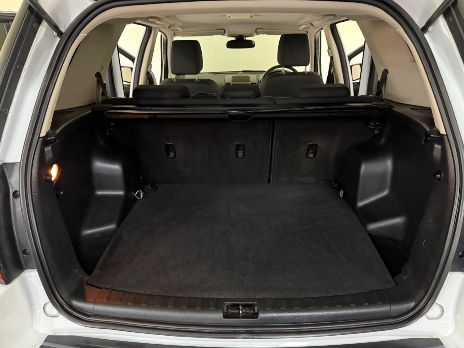 Used Land Rover Freelander 2012 for sale - 76408563: Photo 13