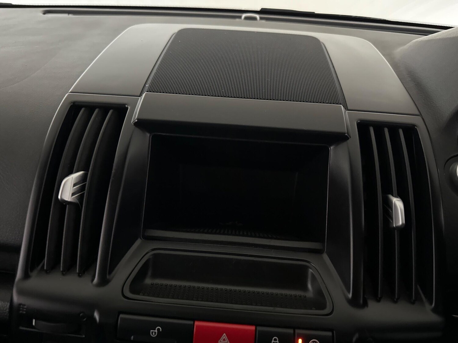 Used Land Rover Freelander 2012 for sale - 76408563: Photo 34