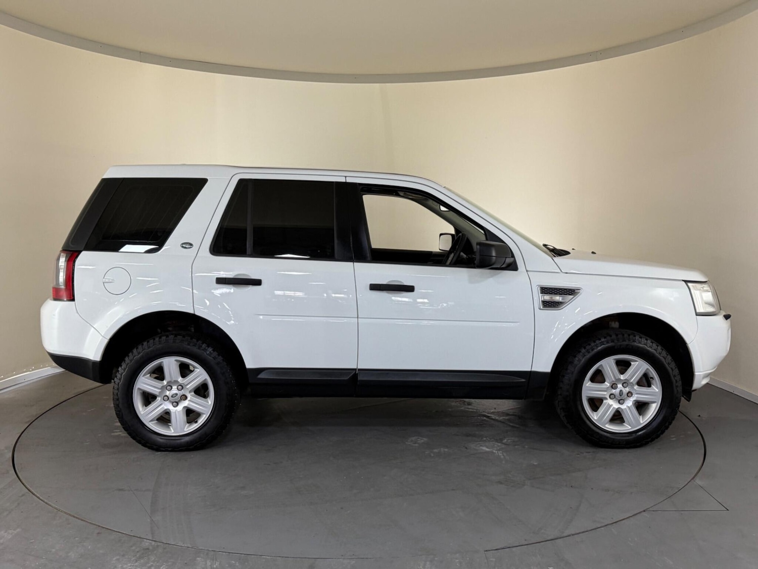 Used Land Rover Freelander 2012 for sale - 76408563: Photo 8