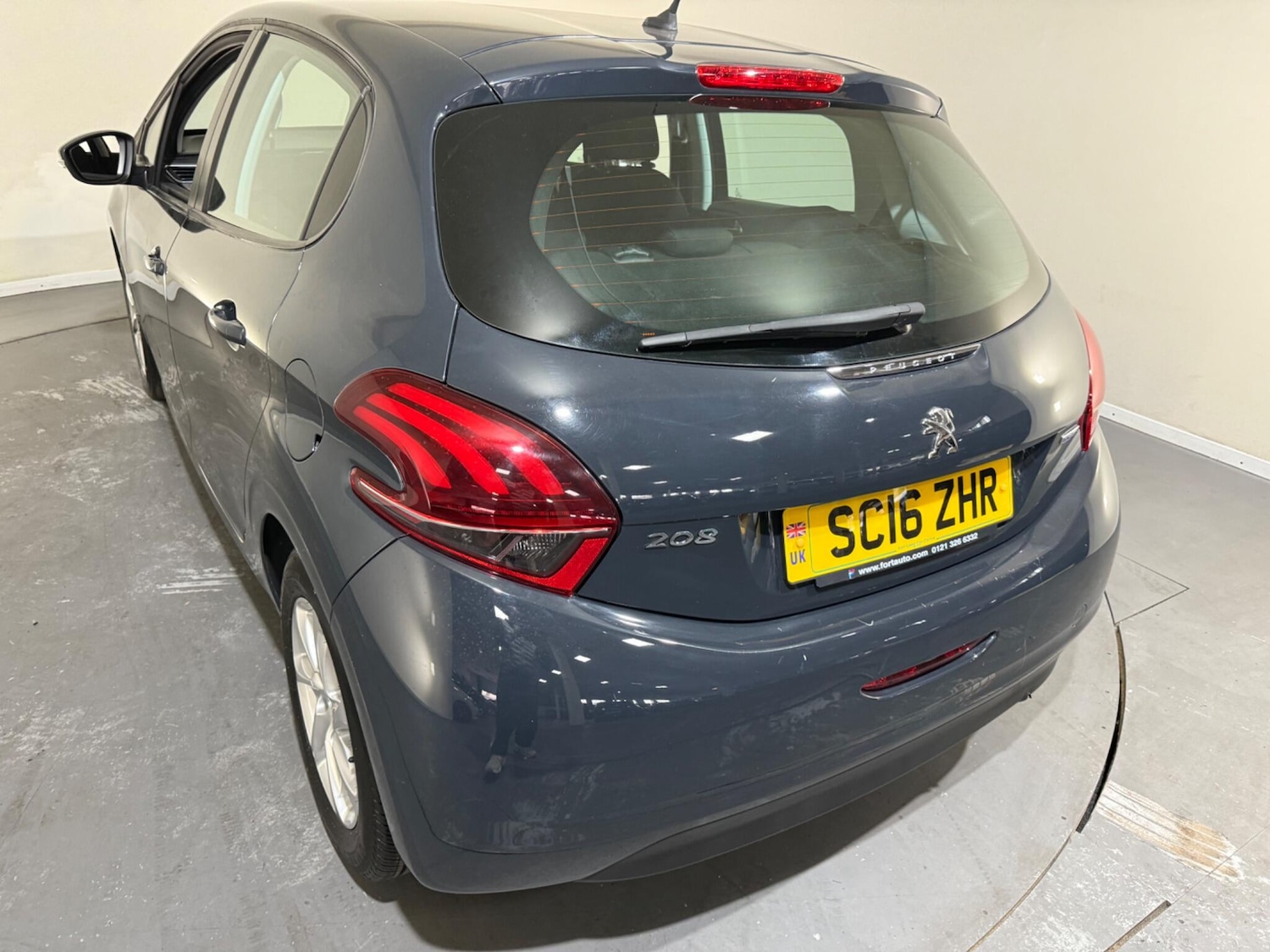 Used Peugeot 208 2016 for sale - 77017100: Photo 52