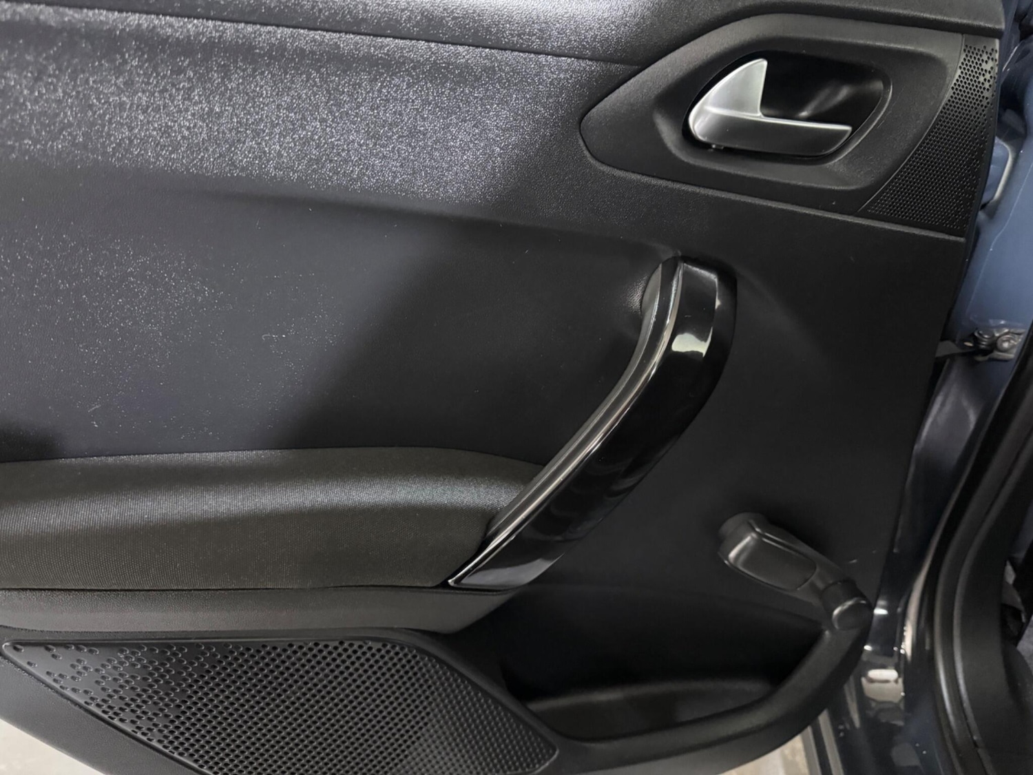 Used Peugeot 208 2016 for sale - 77017100: Photo 59