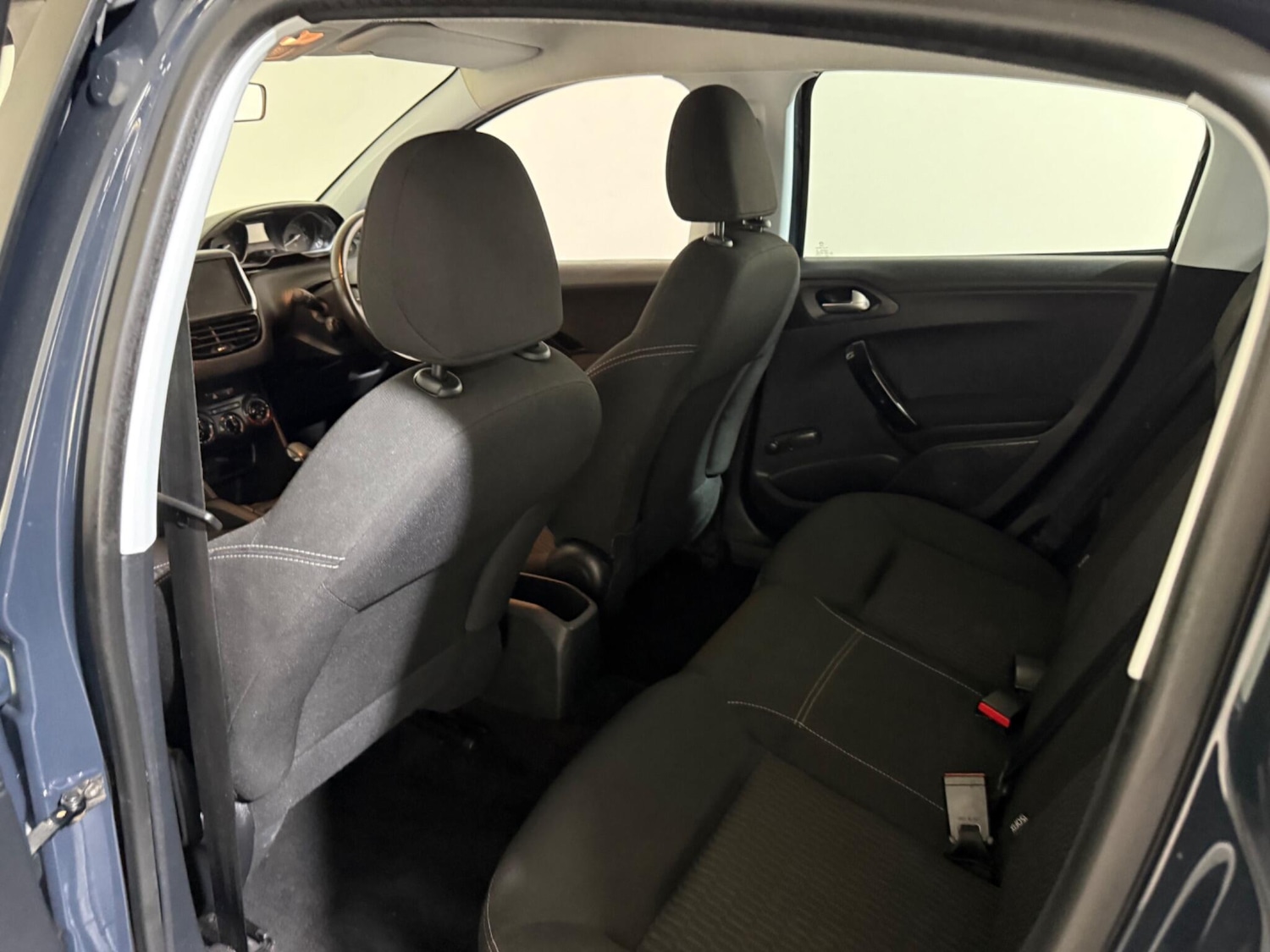 Used Peugeot 208 2016 for sale - 77017100: Photo 63