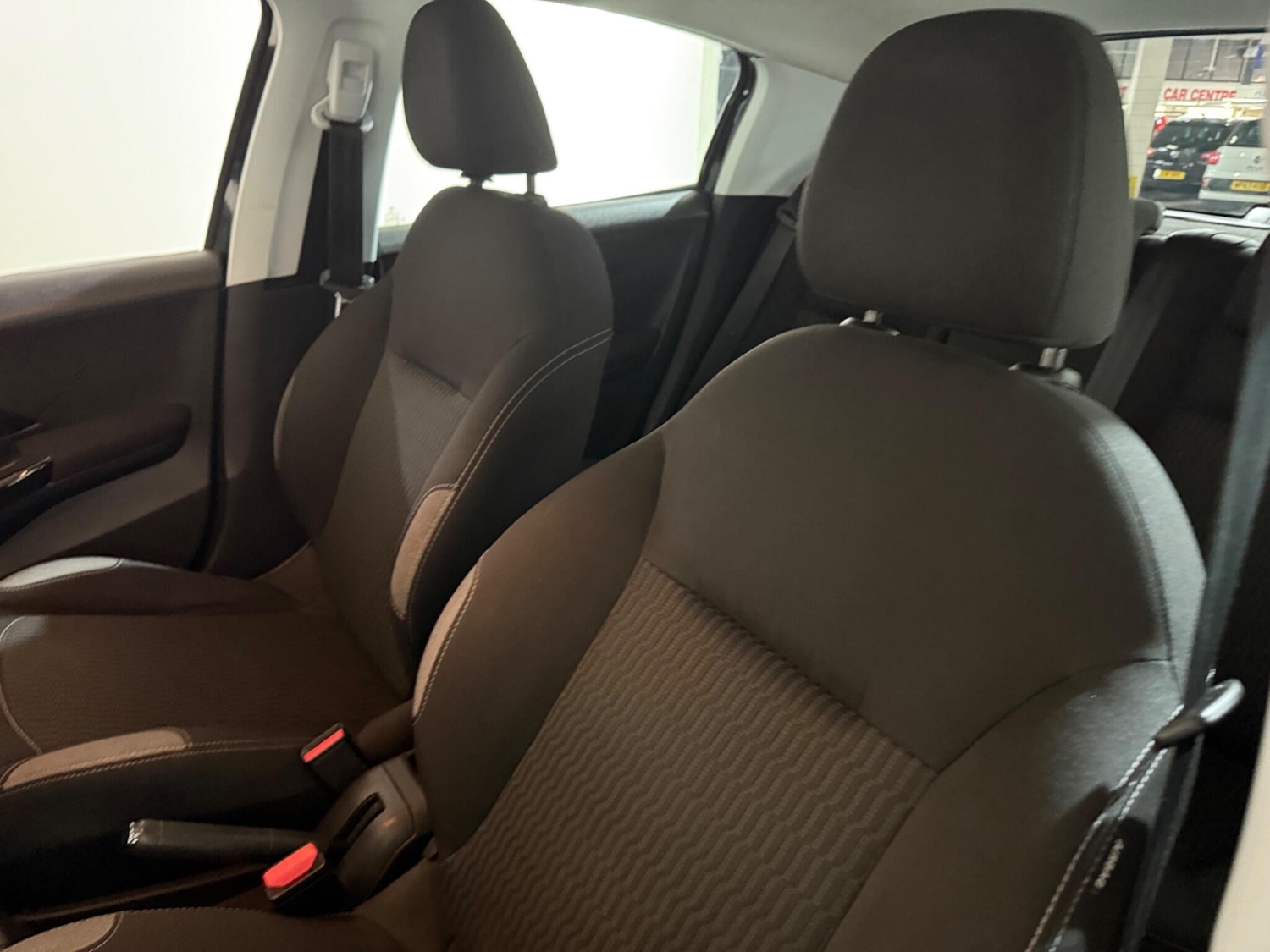 Used Peugeot 208 2016 for sale - 77017100: Photo 67